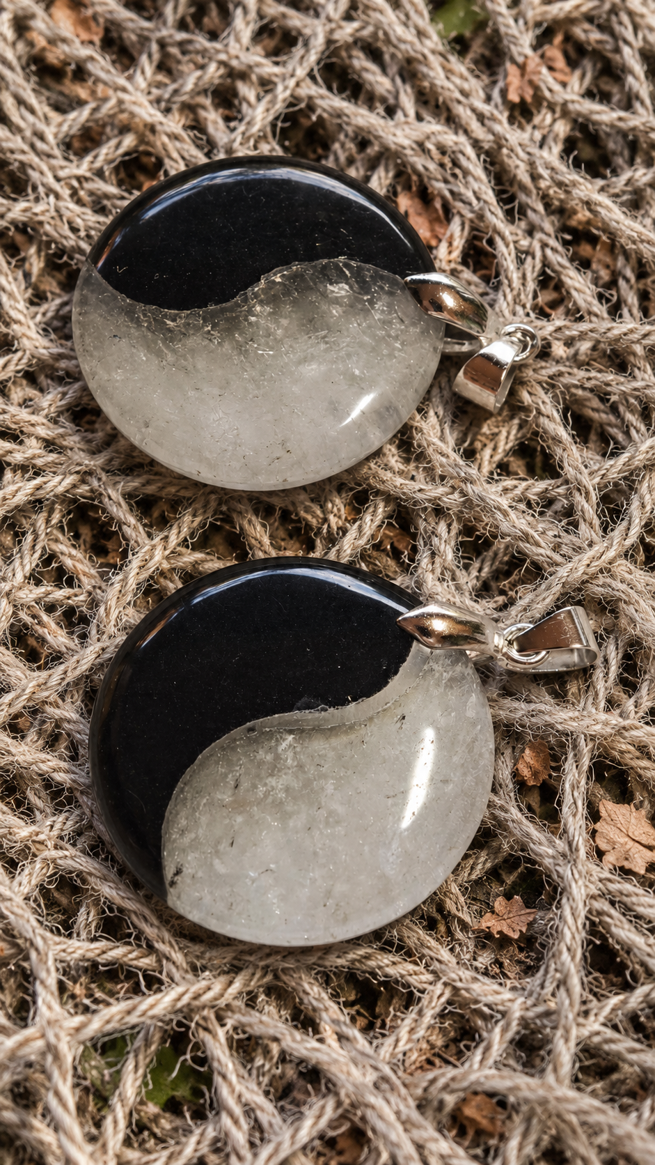 Yin-Yang Anhänger aus Obsidian & Bergkristall