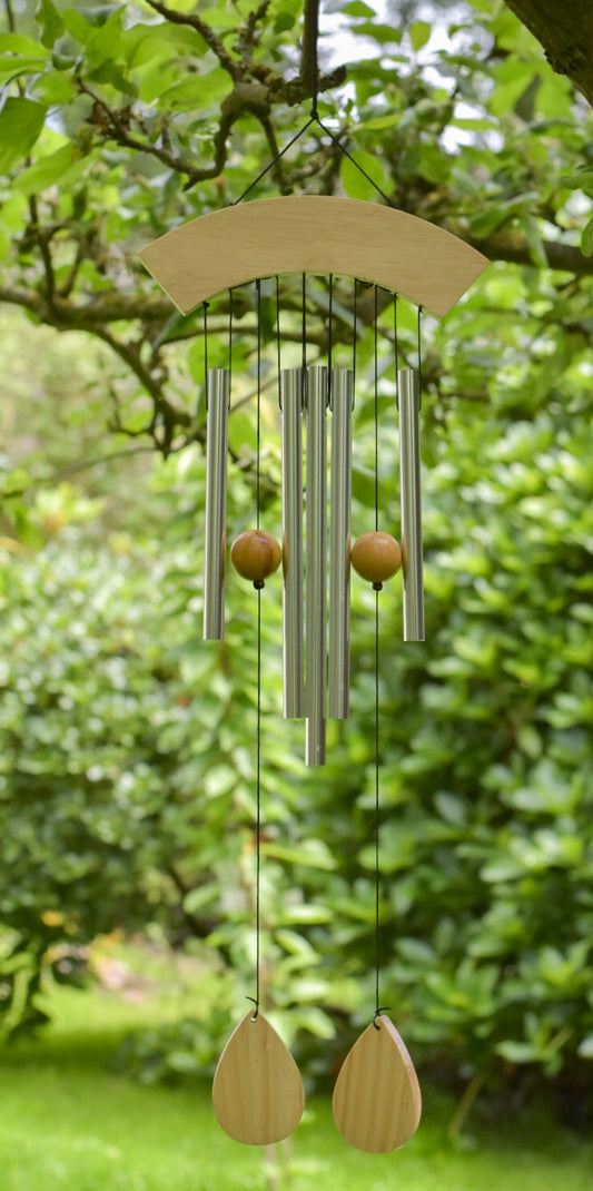 Windspiel aus Naturholz