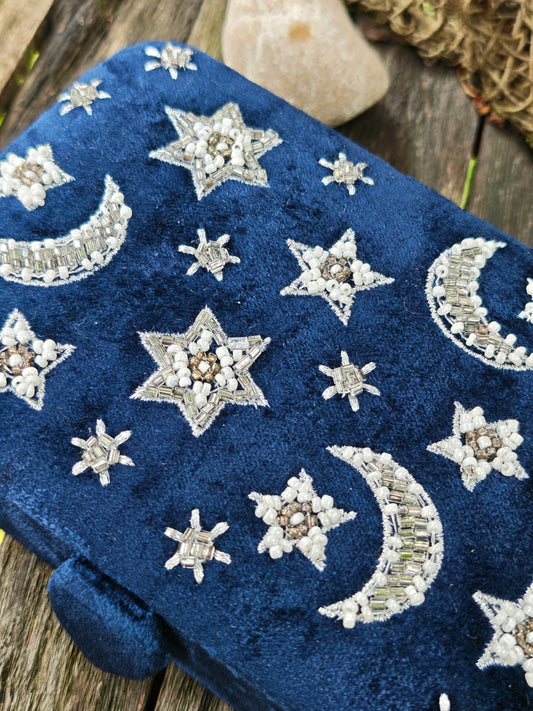 Tarotbox Samt-Dunkelblau mit Mond & Sternen