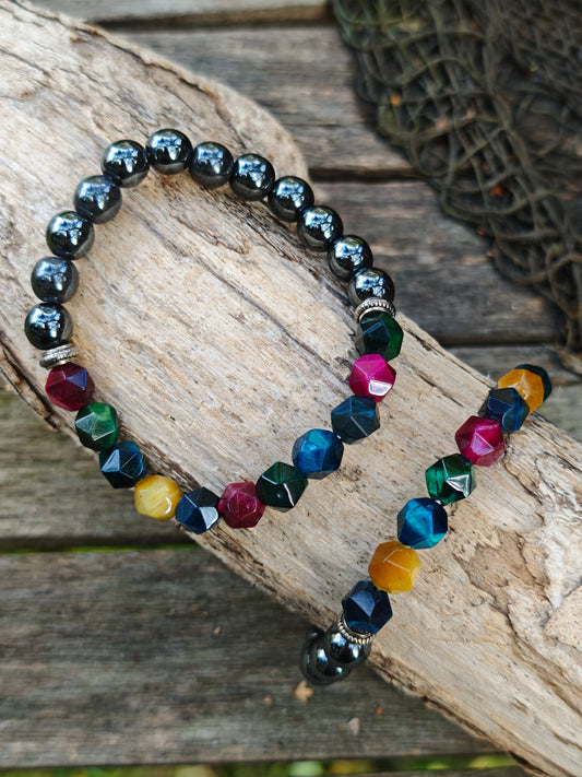 Armband mit Hämatit & facettierten Steinen