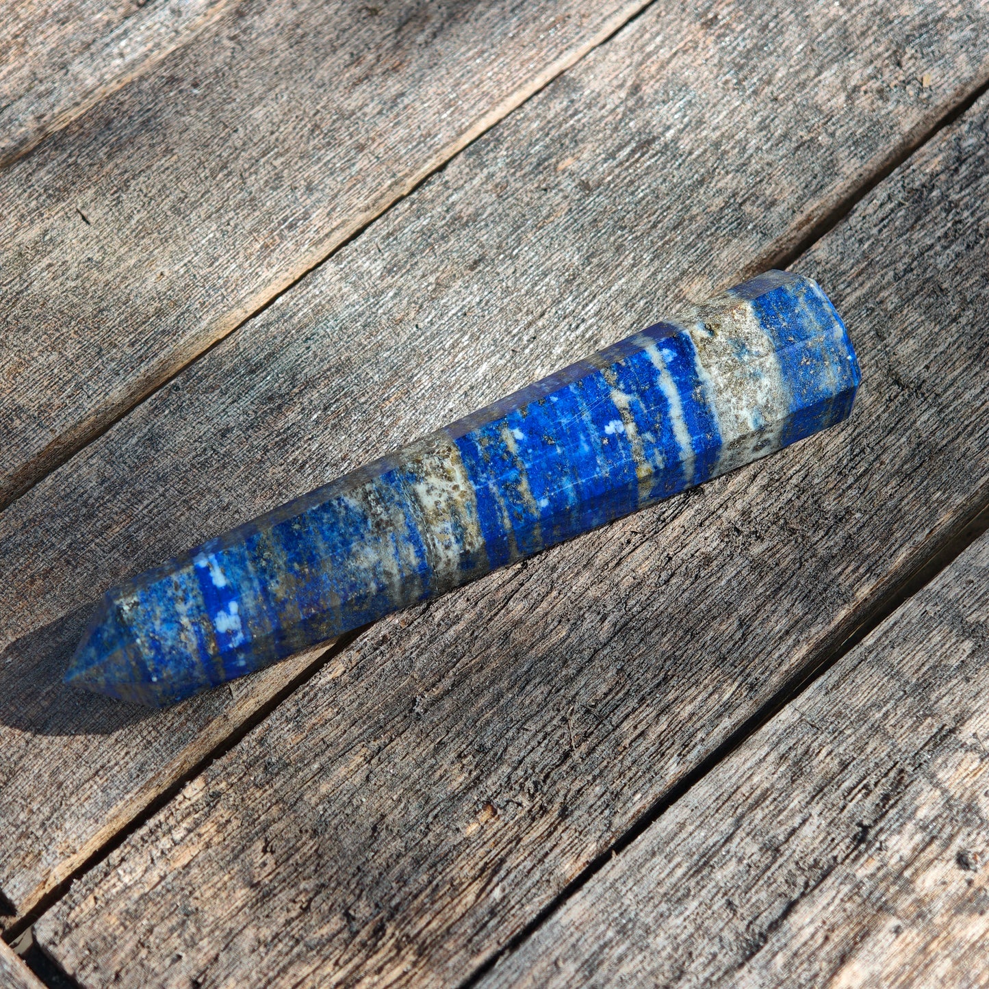Lapislazuli Obelisk