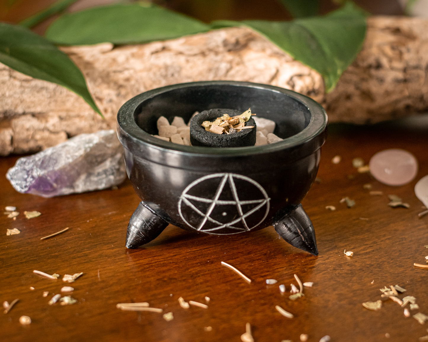 Räucherschale mit Pentagram aus Speckstein mit weißem Steingranulat