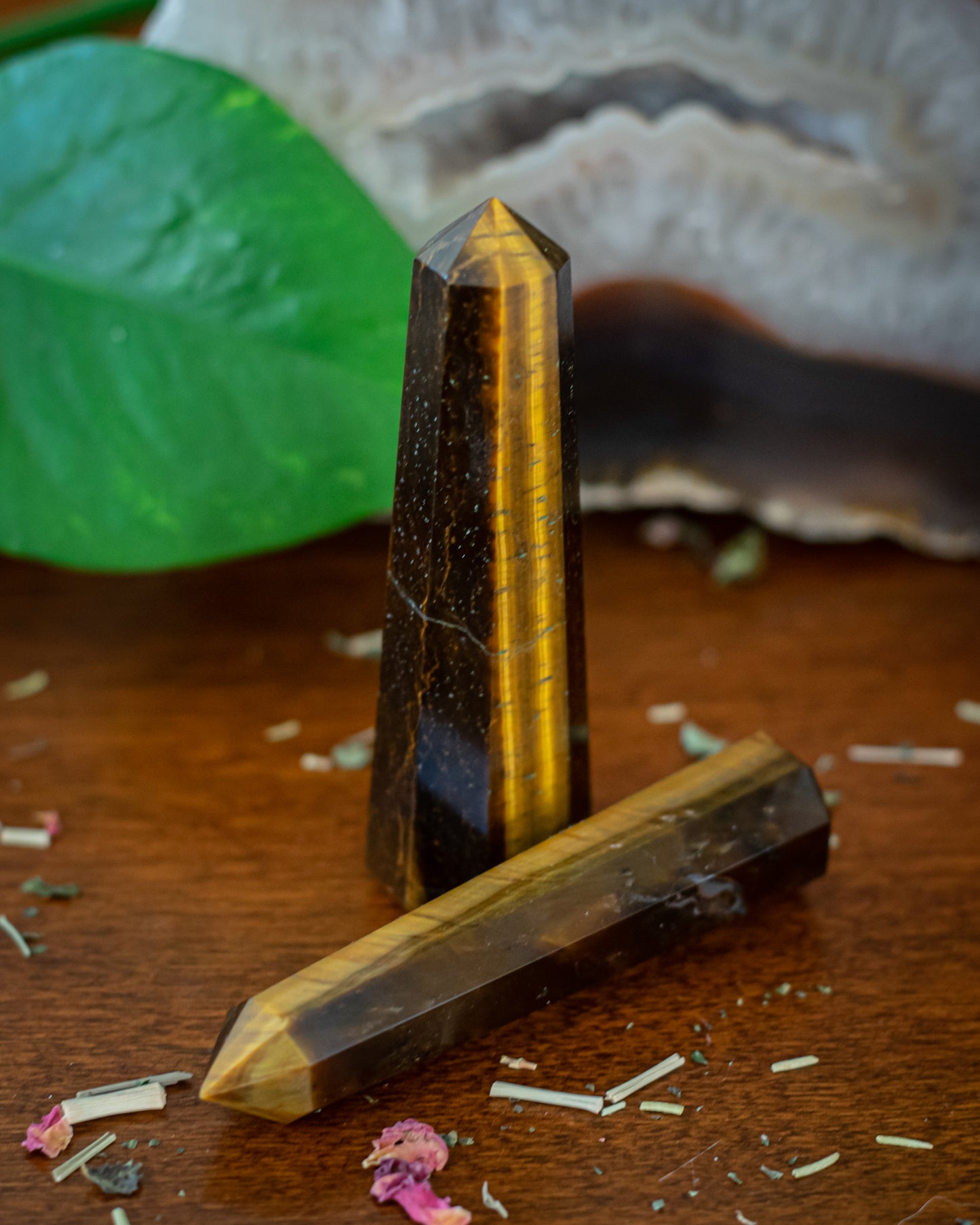 Tigerauge Obelisk