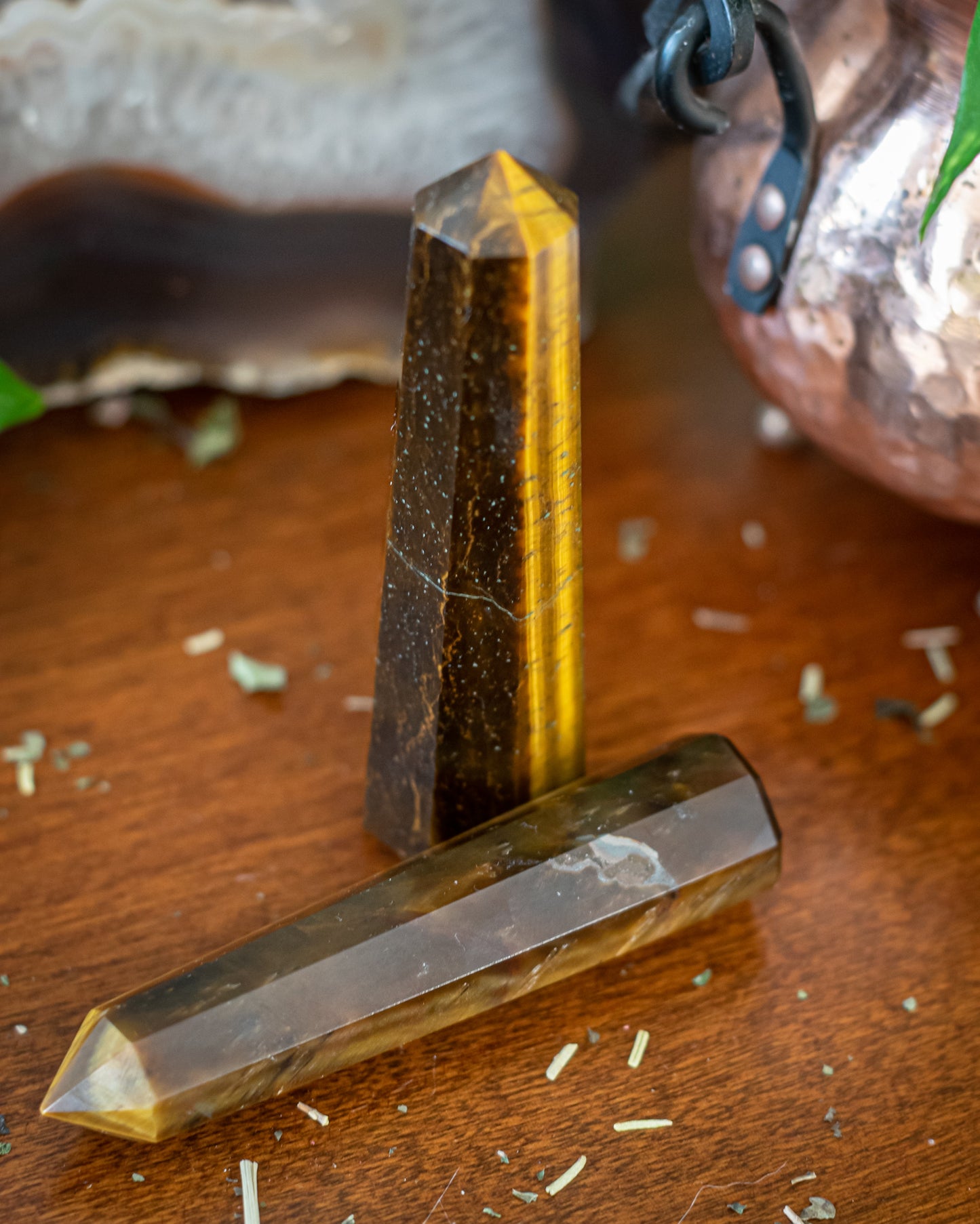 Tigerauge Obelisk