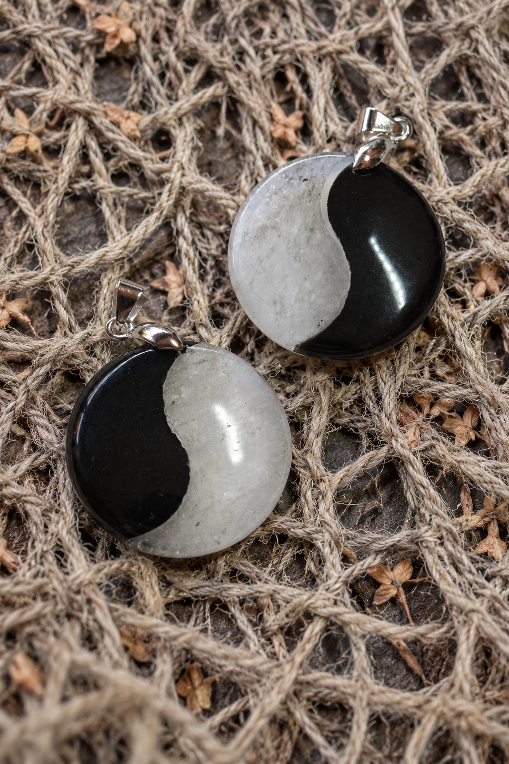 Yin-Yang Anhänger aus Obsidian & Bergkristall