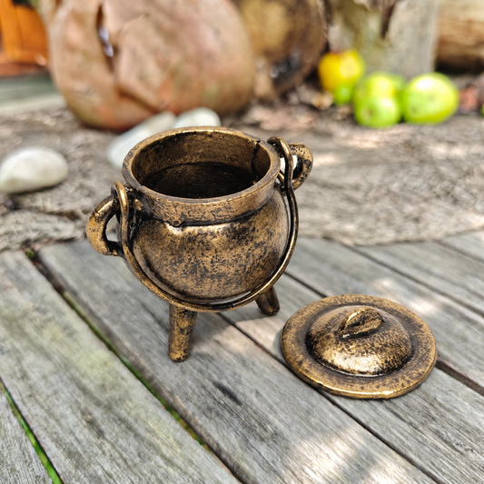 Hexenkessel aus Gusseisen goldfarben – mittelgroß