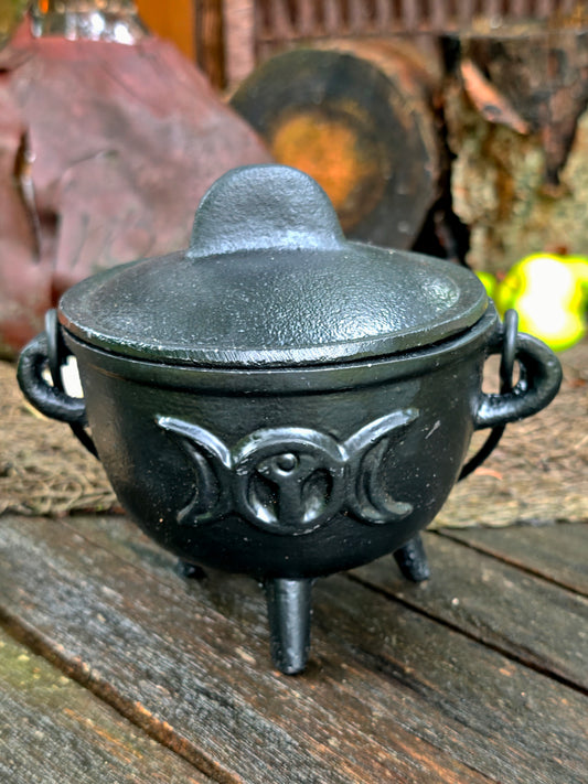 Hexenkessel aus Gusseisen