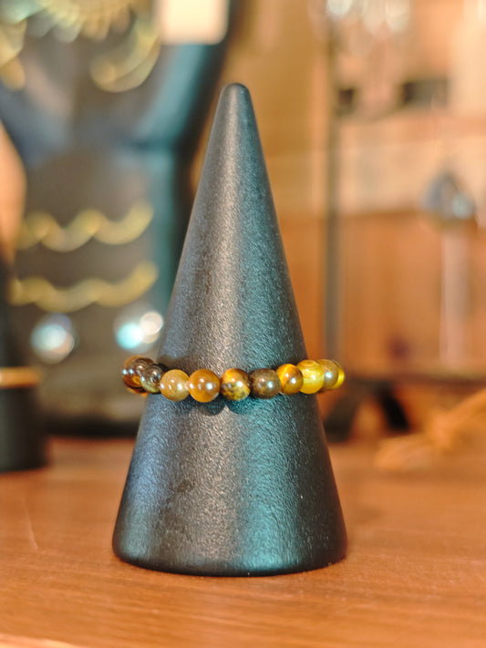 Elastischer Tigerauge-Ring mit 3 mm Perlen