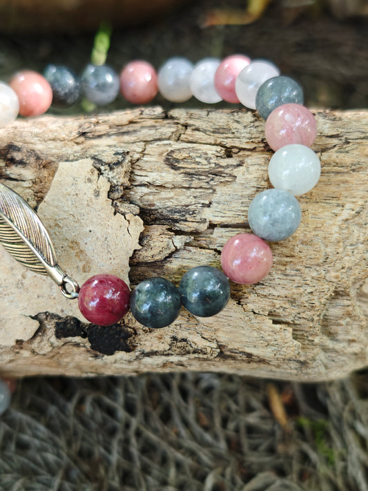 Mala Armand Rhodonit und grauer Quarz