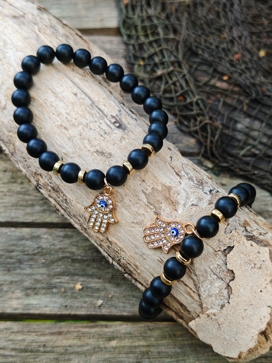 Armband mit schwarzem Achat & Hamsa-Hand