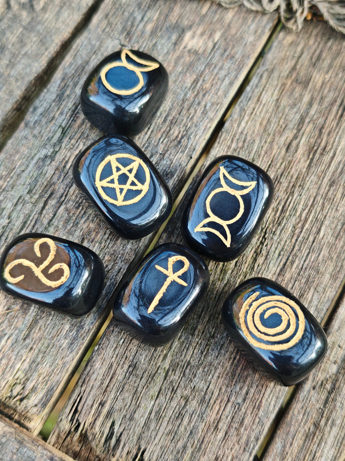 Wicca-Symbolsteine aus schwarzem Achat