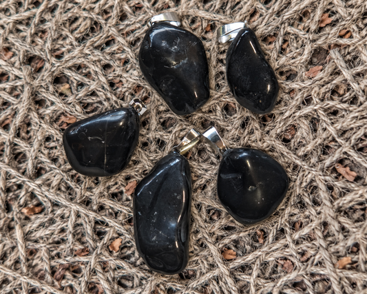 Schwarzer Onyx Edelstein-Anhänger