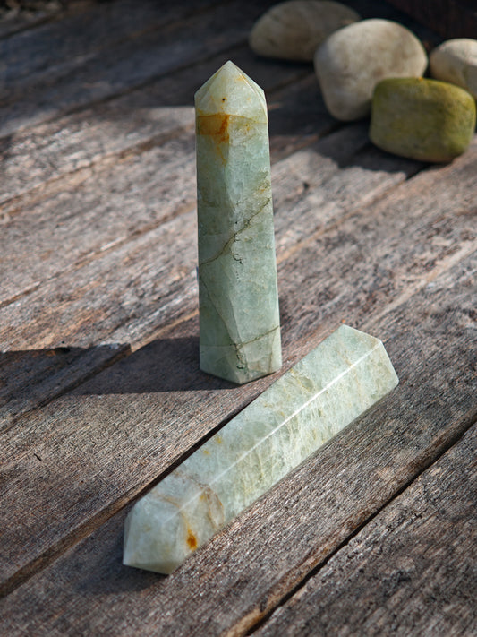Aquamarin Obelisk